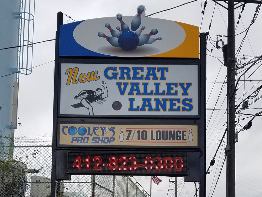Pylon Signs